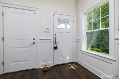 4 Caryns Way Norwalk CT 06851