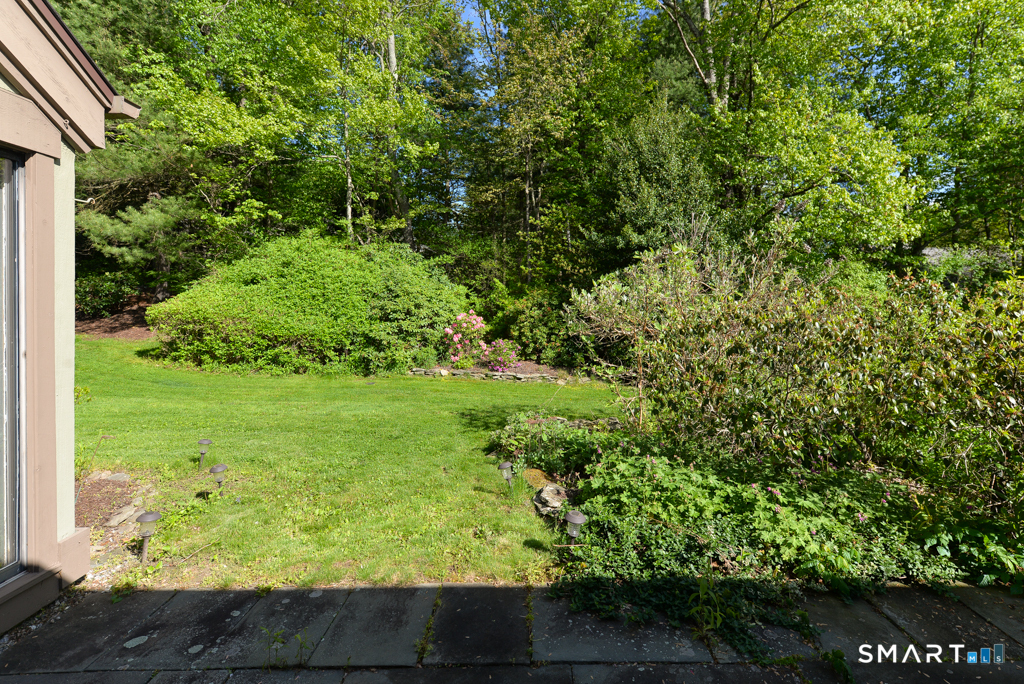 738 Heritage Village Southbury CT 06488