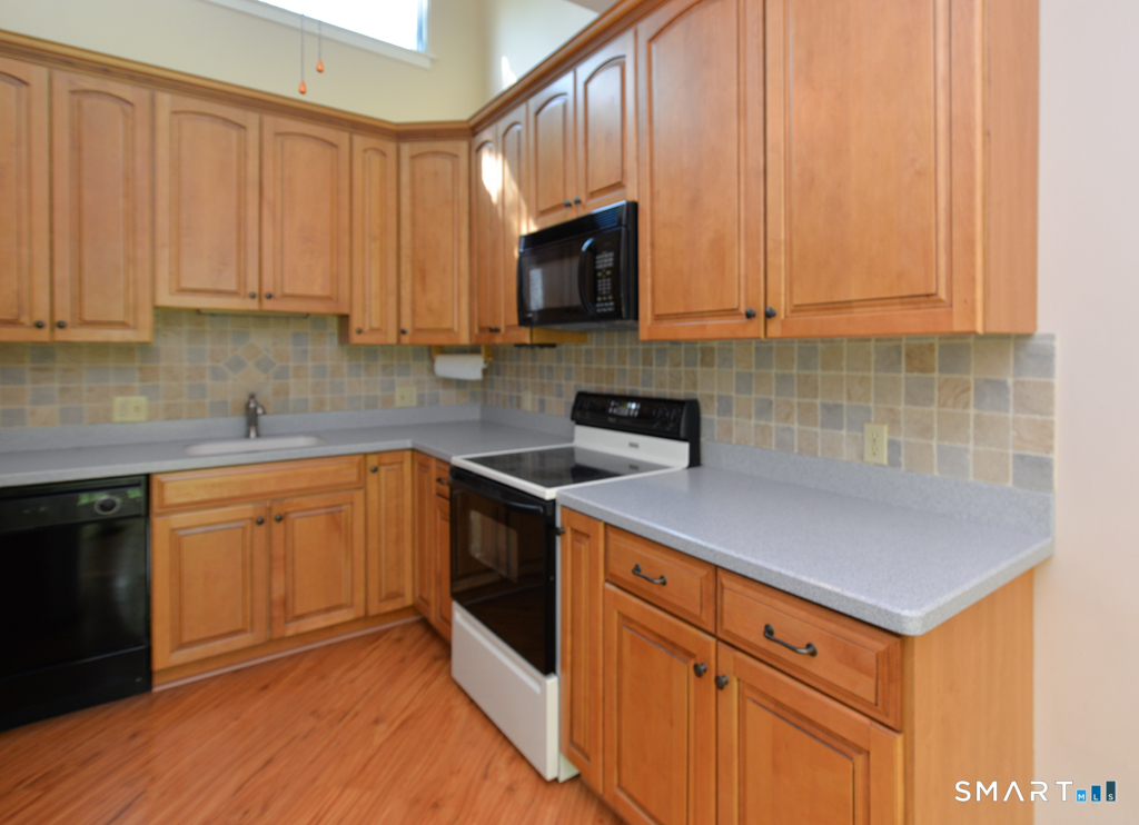 738 Heritage Village Southbury CT 06488