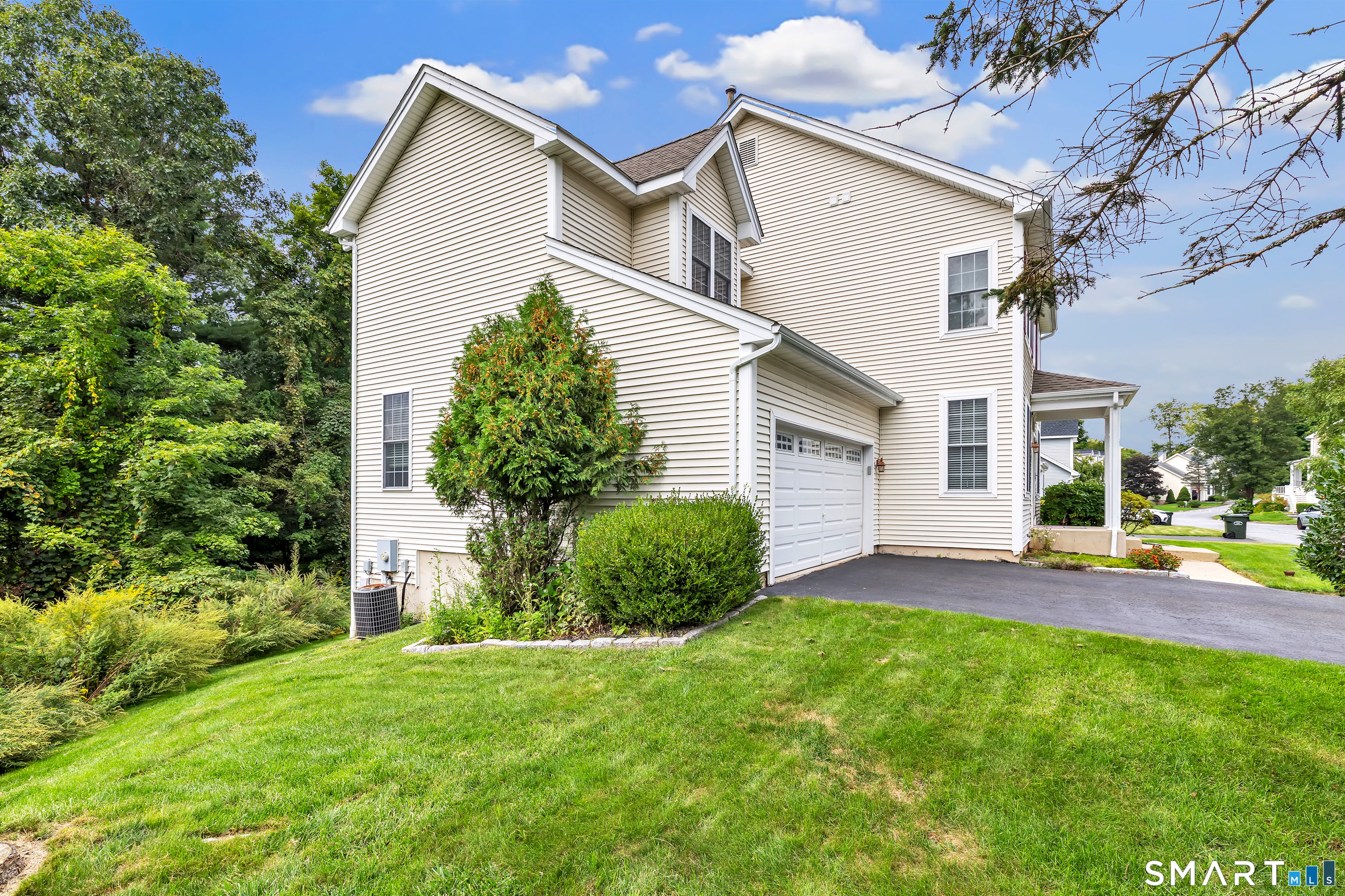 17 Traditions Boulevard Southbury CT 06488