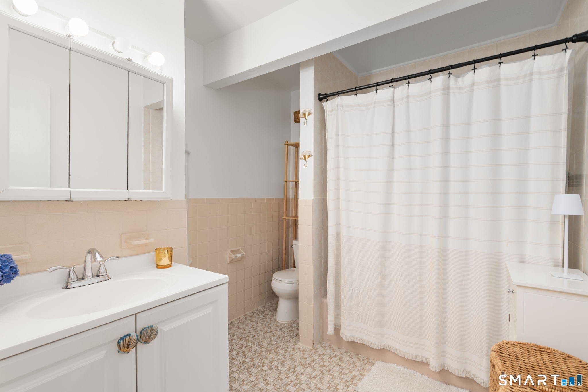 60 Overlook Avenue Fairfield CT 06824