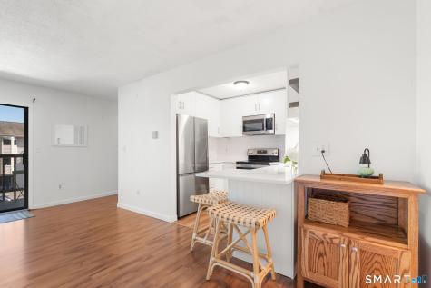 60 Overlook Avenue Fairfield CT 06824