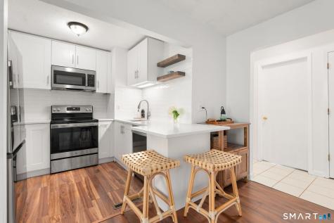 60 Overlook Avenue Fairfield CT 06824