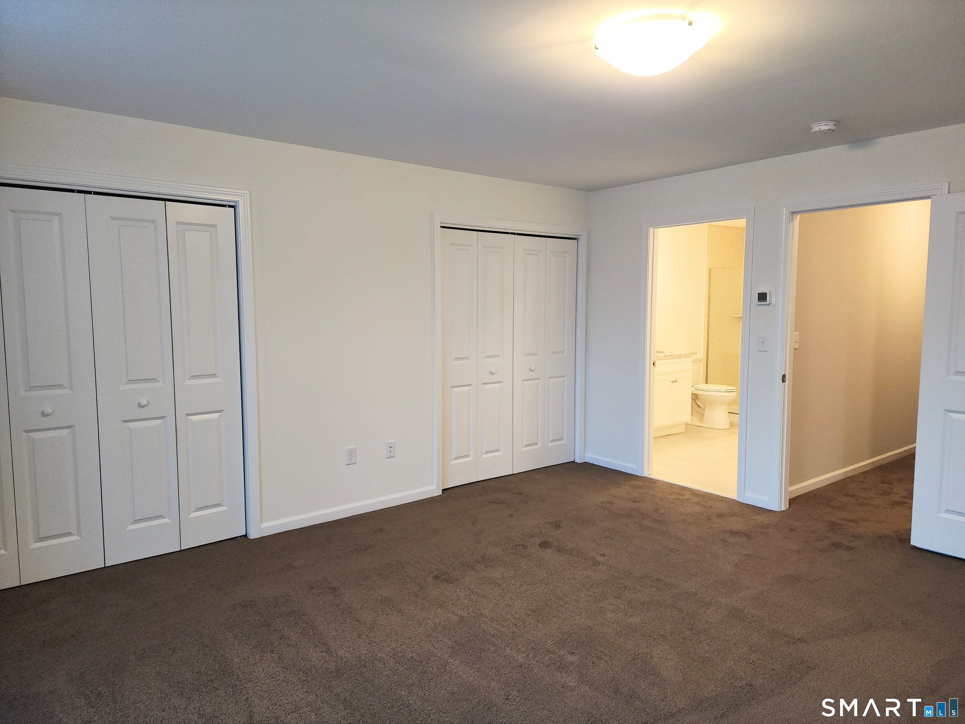 22 Lombard Circle North Haven CT 06473