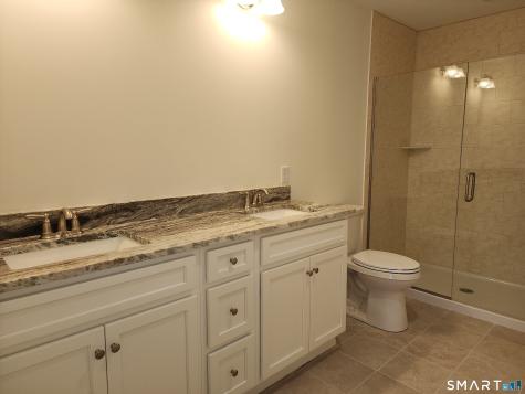 22 Lombard Circle North Haven CT 06473