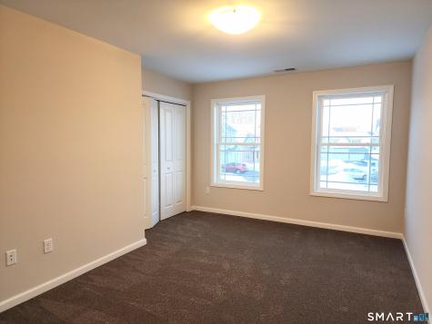 22 Lombard Circle North Haven CT 06473