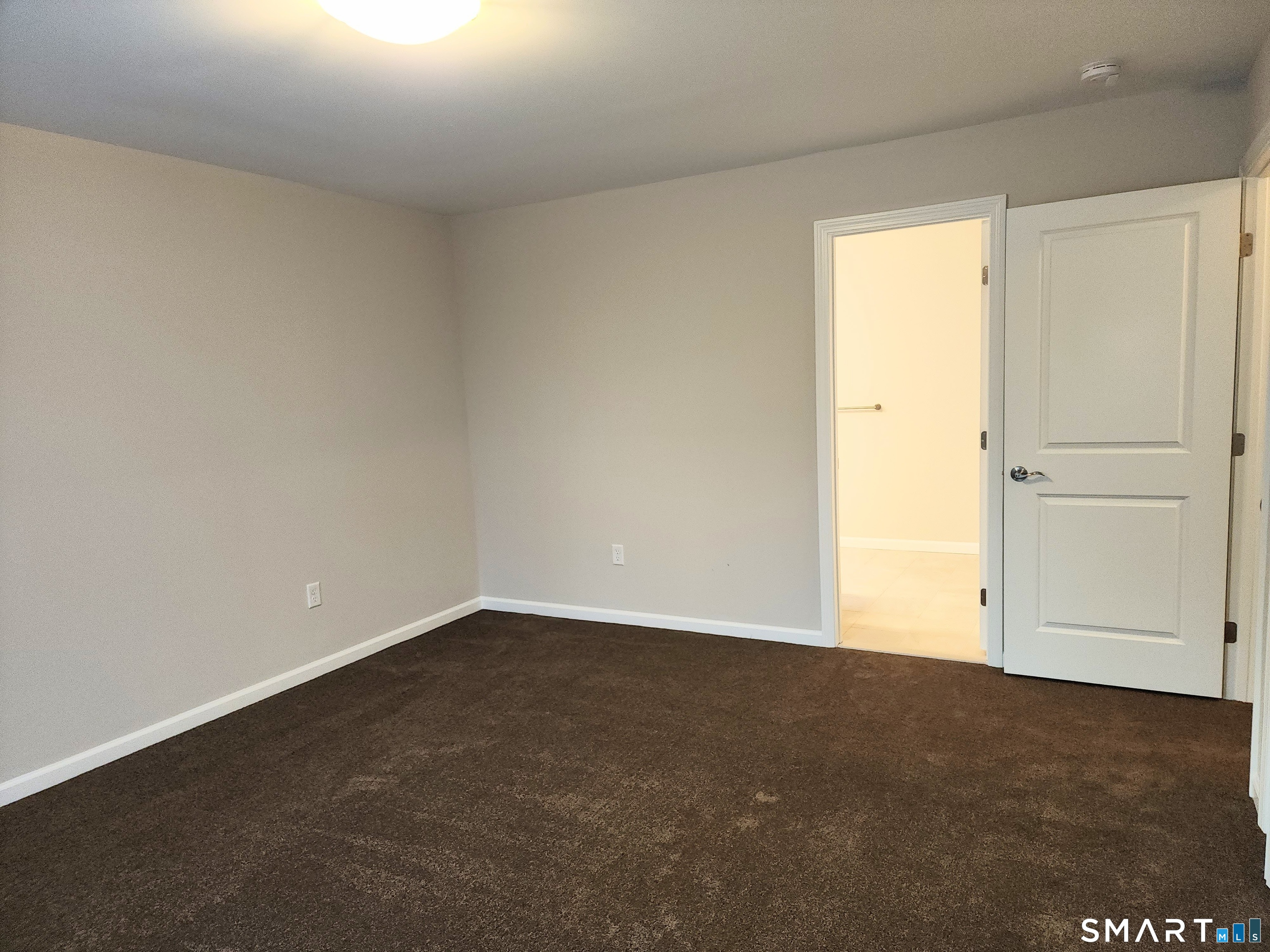 22 Lombard Circle North Haven CT 06473