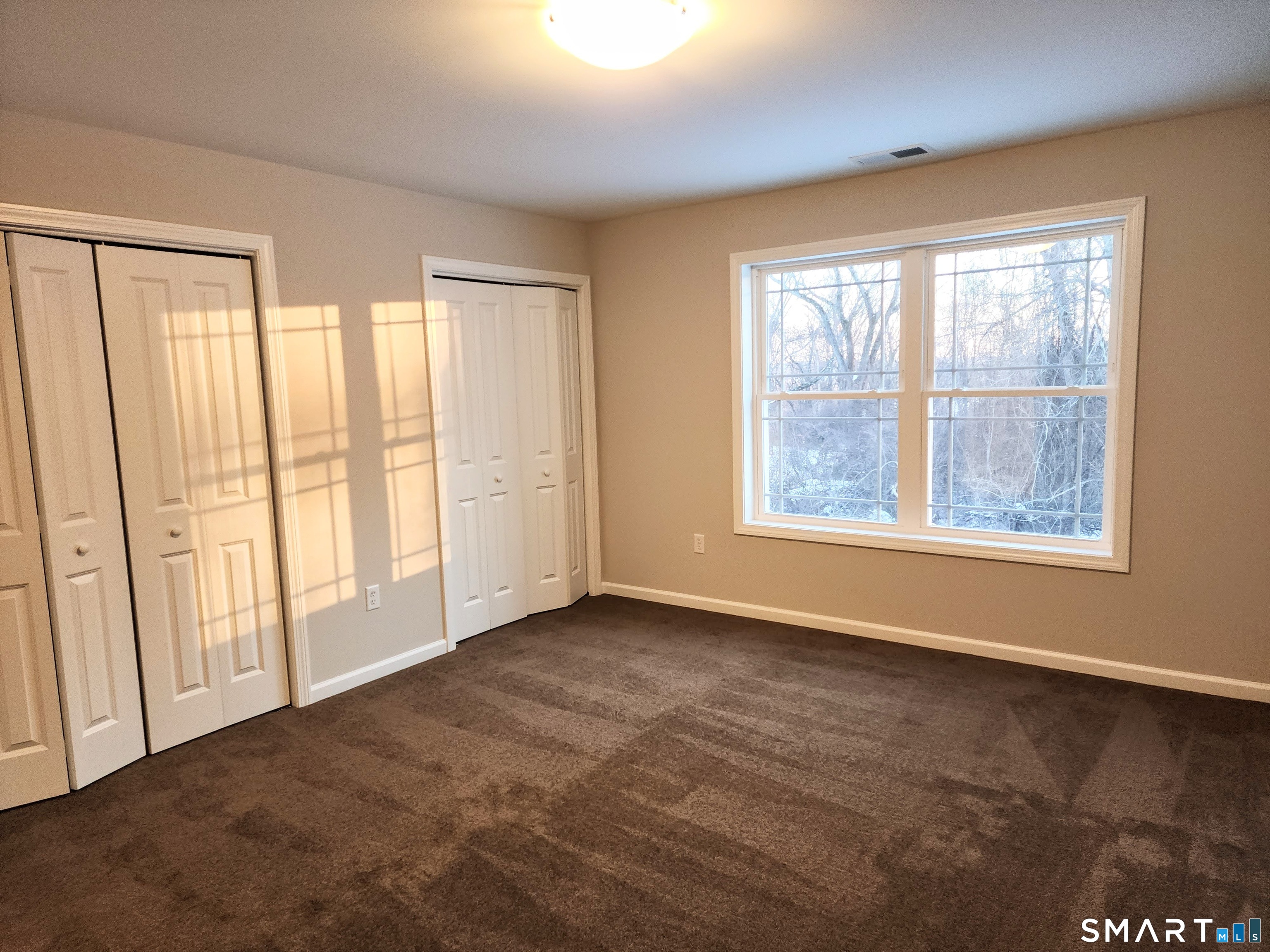 22 Lombard Circle North Haven CT 06473