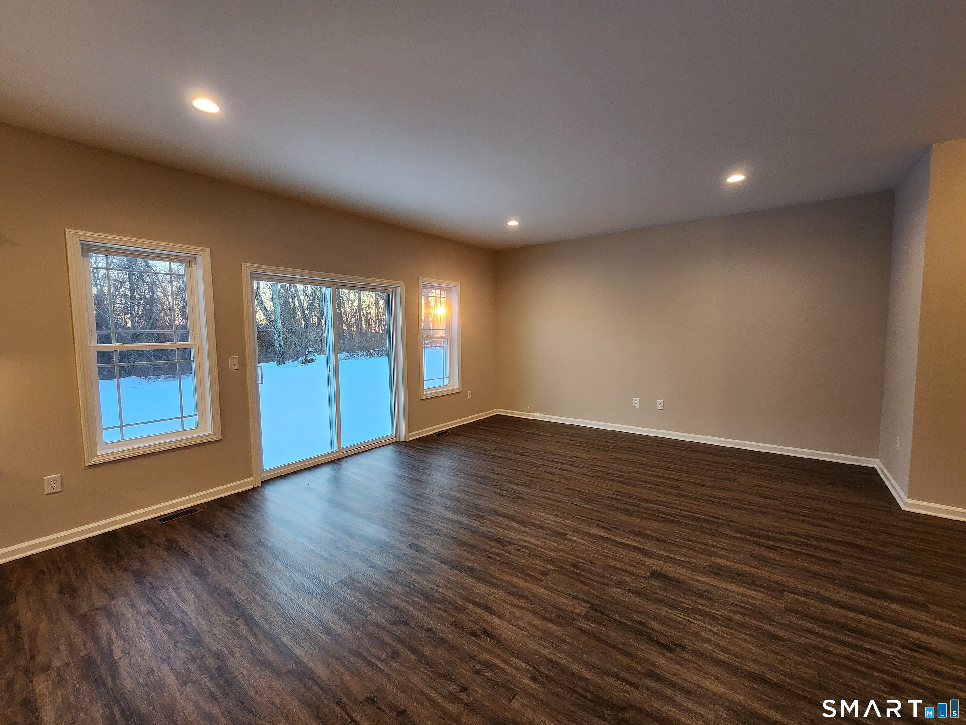 22 Lombard Circle North Haven CT 06473