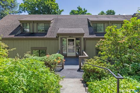 22 Heritage Village Southbury CT 06488