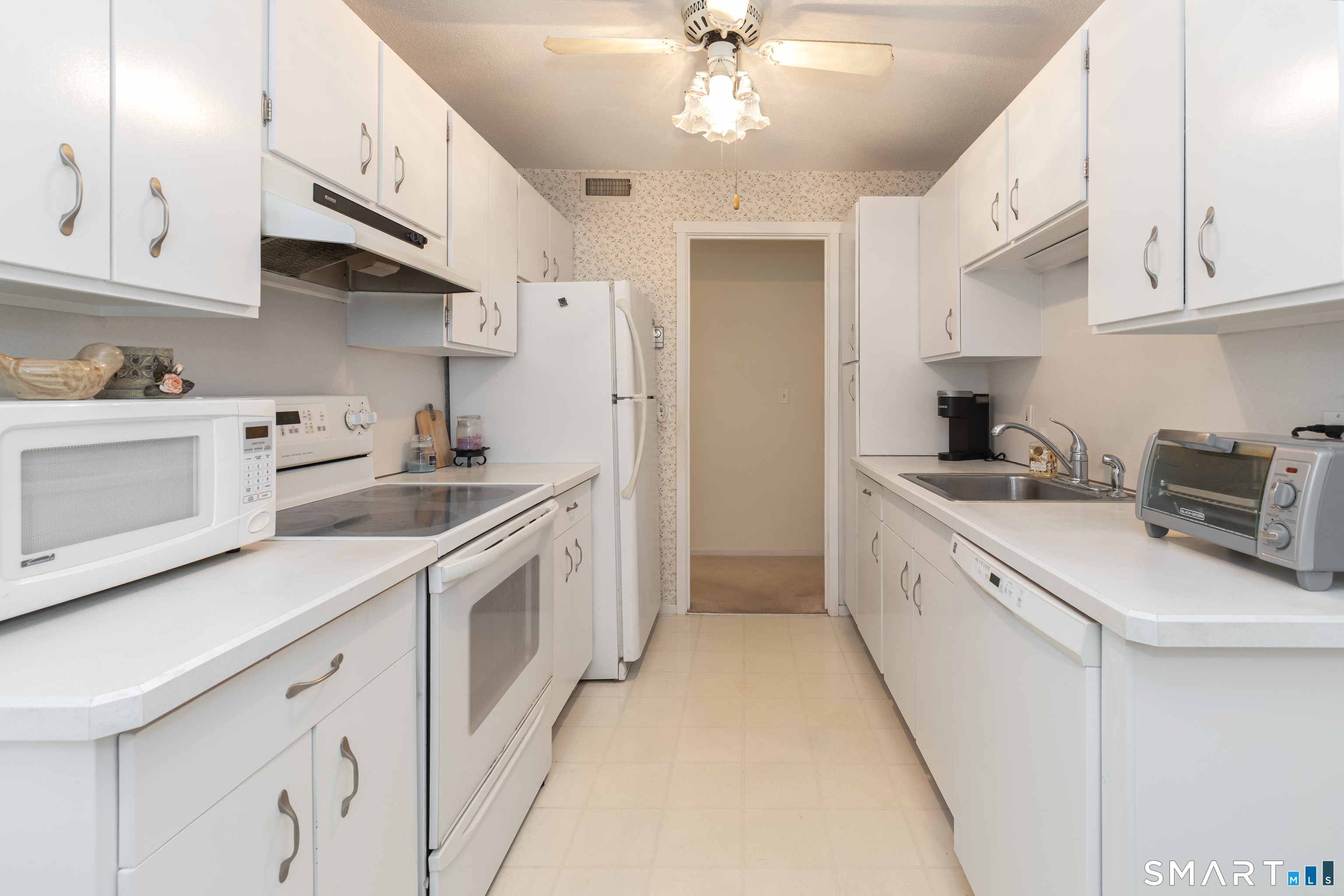 22 Heritage Village Southbury CT 06488