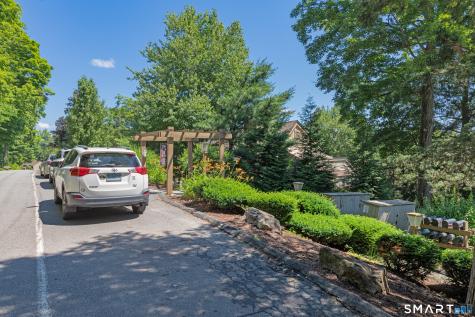 22 Heritage Village Southbury CT 06488