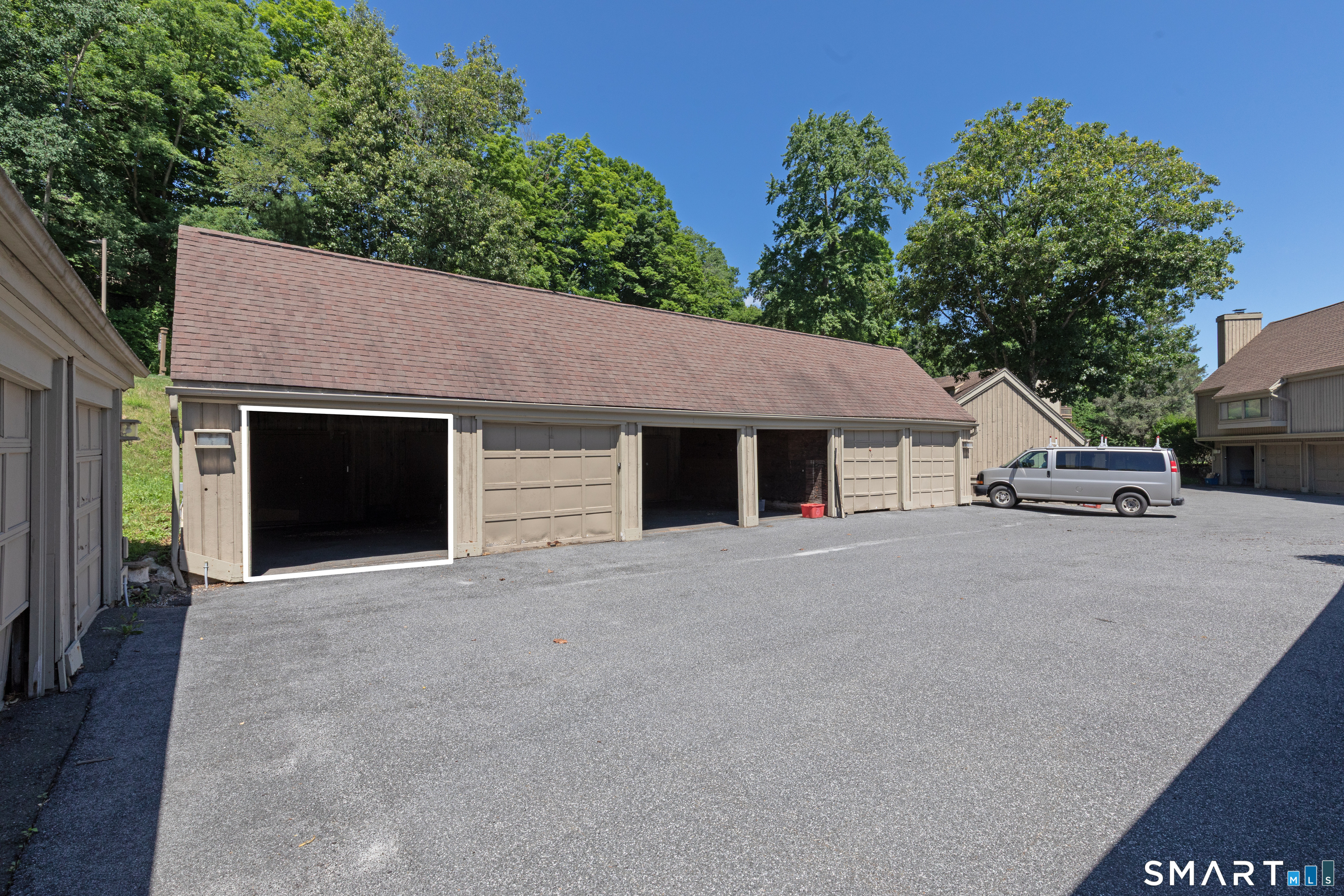 22 Heritage Village Southbury CT 06488