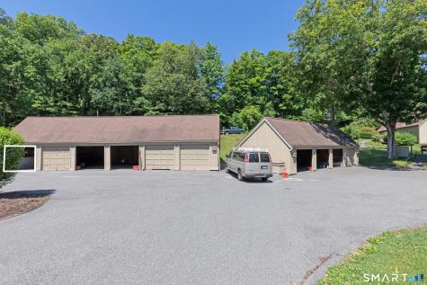 22 Heritage Village Southbury CT 06488