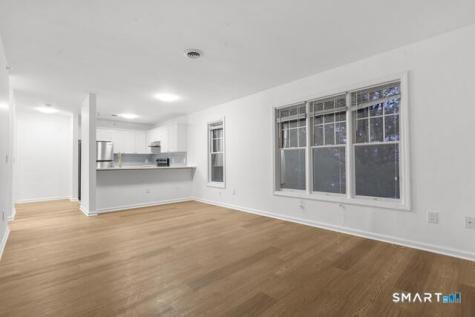 468 Main Street East Lyme CT 06357
