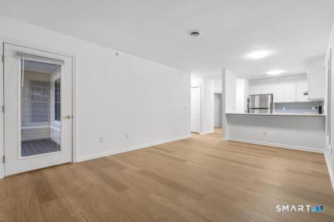 468 Main Street East Lyme CT 06357