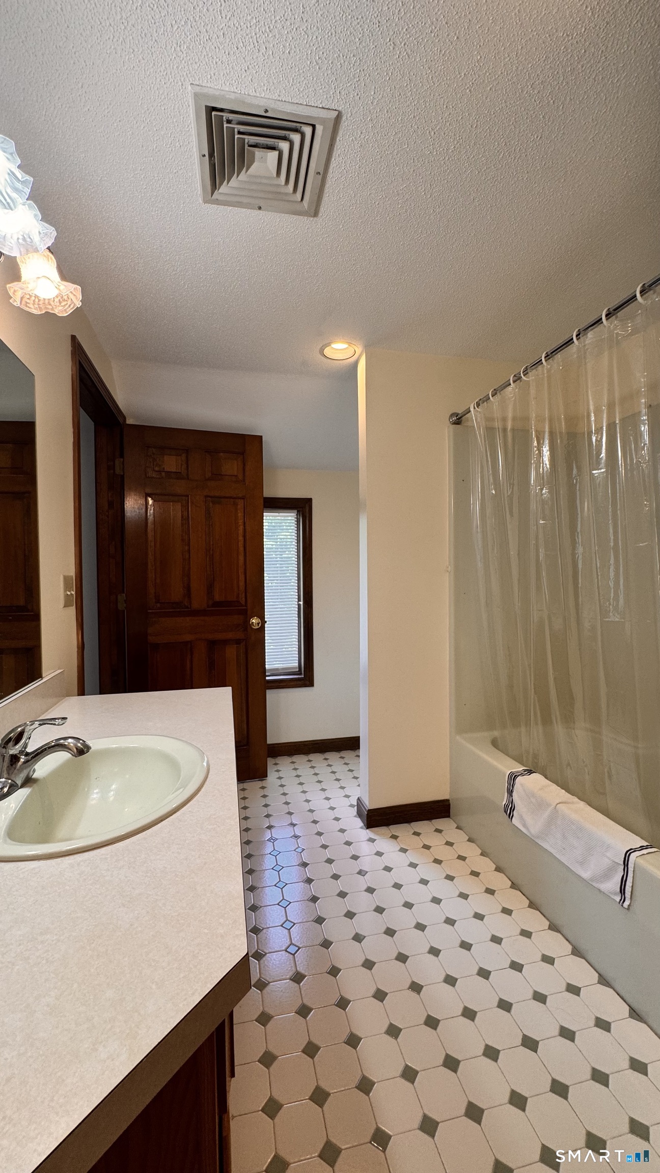 257 Sabin Street Putnam CT 06260