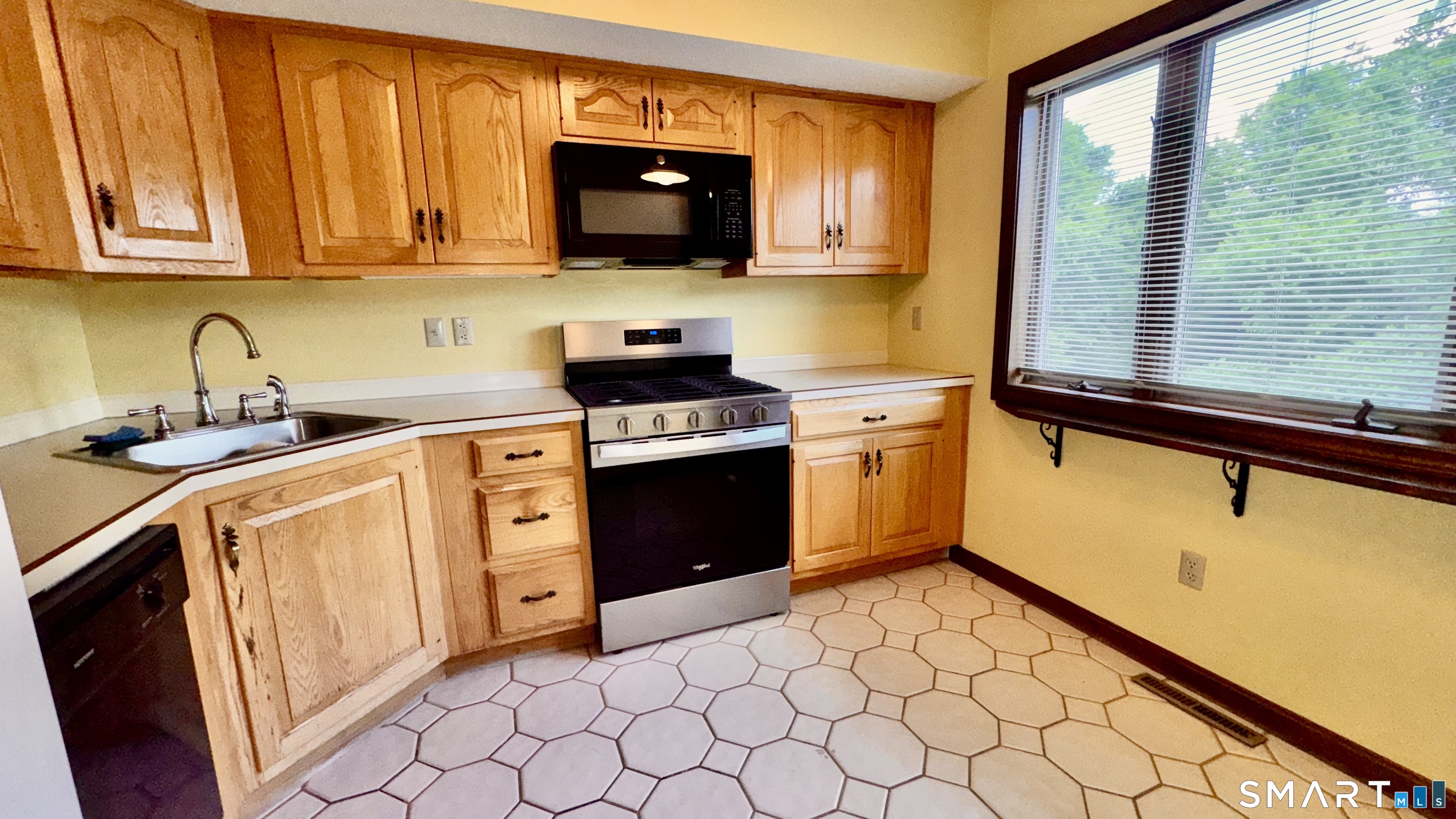 257 Sabin Street Putnam CT 06260