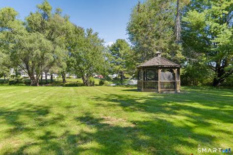 2 Silverbrook Lane Clinton CT 06413