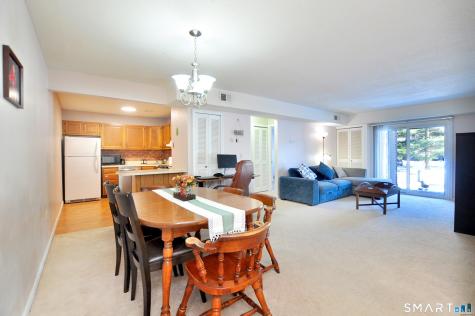 703 Twin Circle Drive South Windsor CT 06074