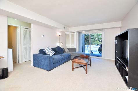 703 Twin Circle Drive South Windsor CT 06074