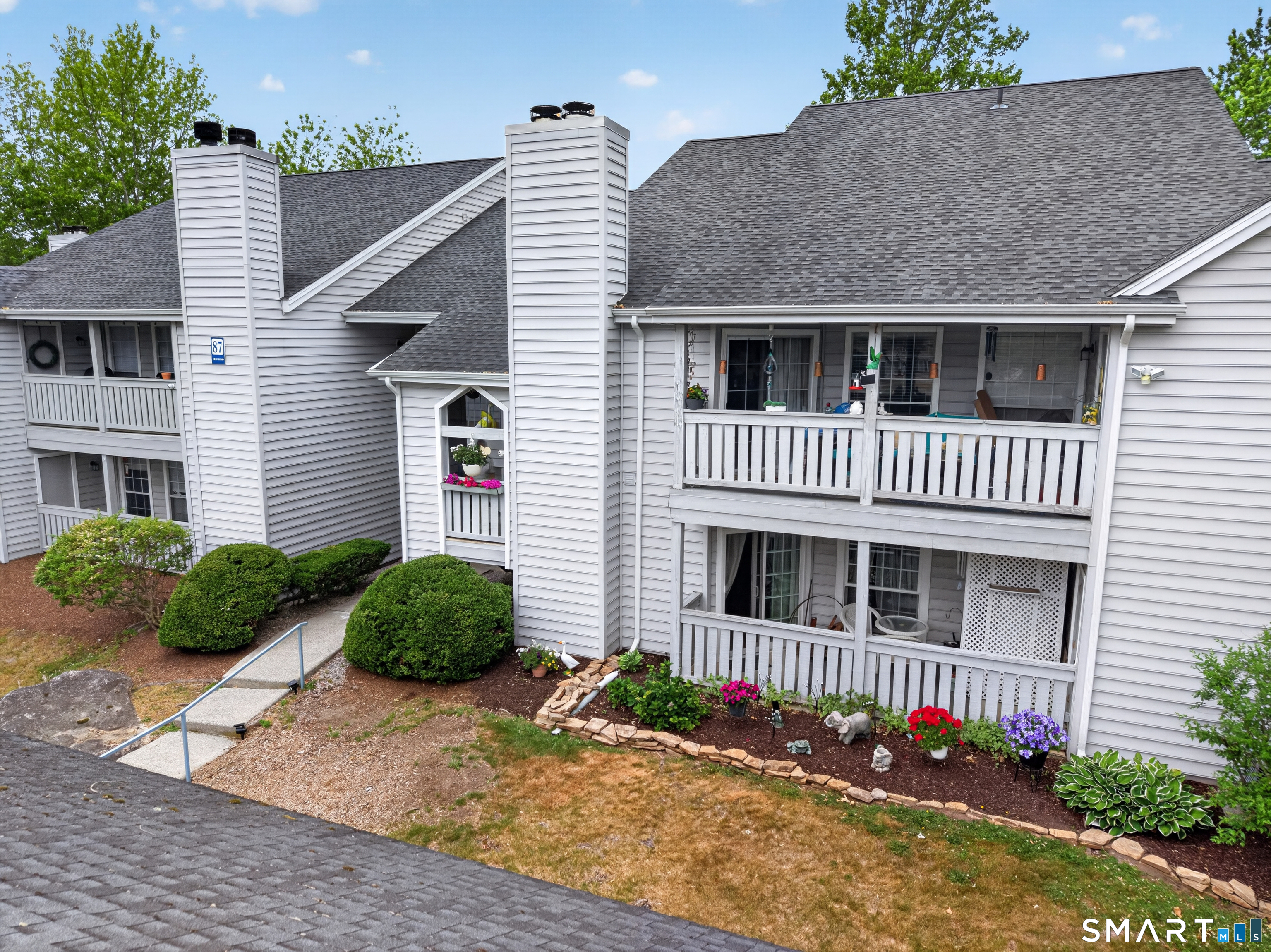 87 Leafwood Lane Groton CT 06340