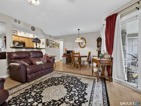 87 Leafwood Lane Groton CT 06340