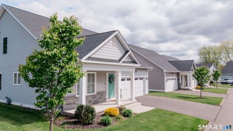 15 Sterling Circle Vernon CT 06066