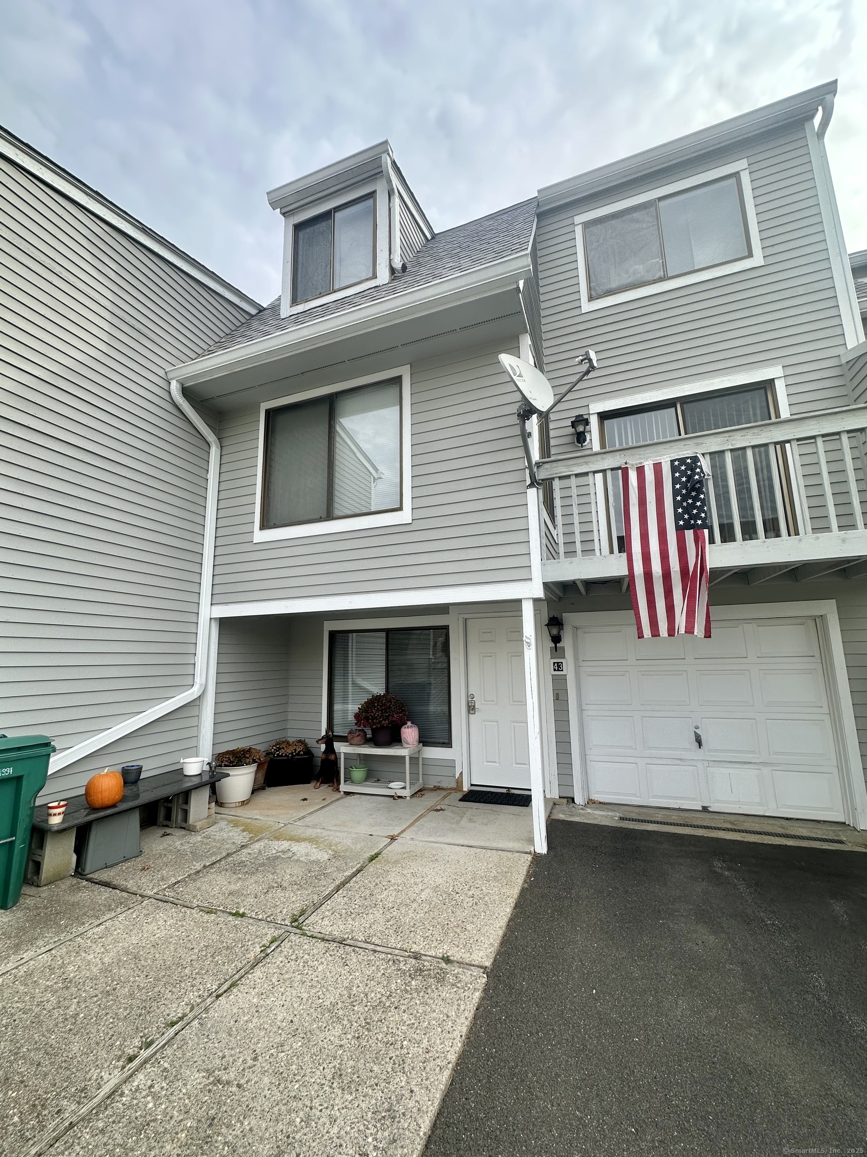 43 Peddlars Drive Branford CT 06405