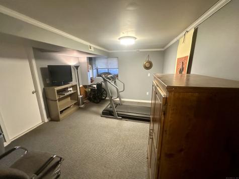 43 Peddlars Drive Branford CT 06405