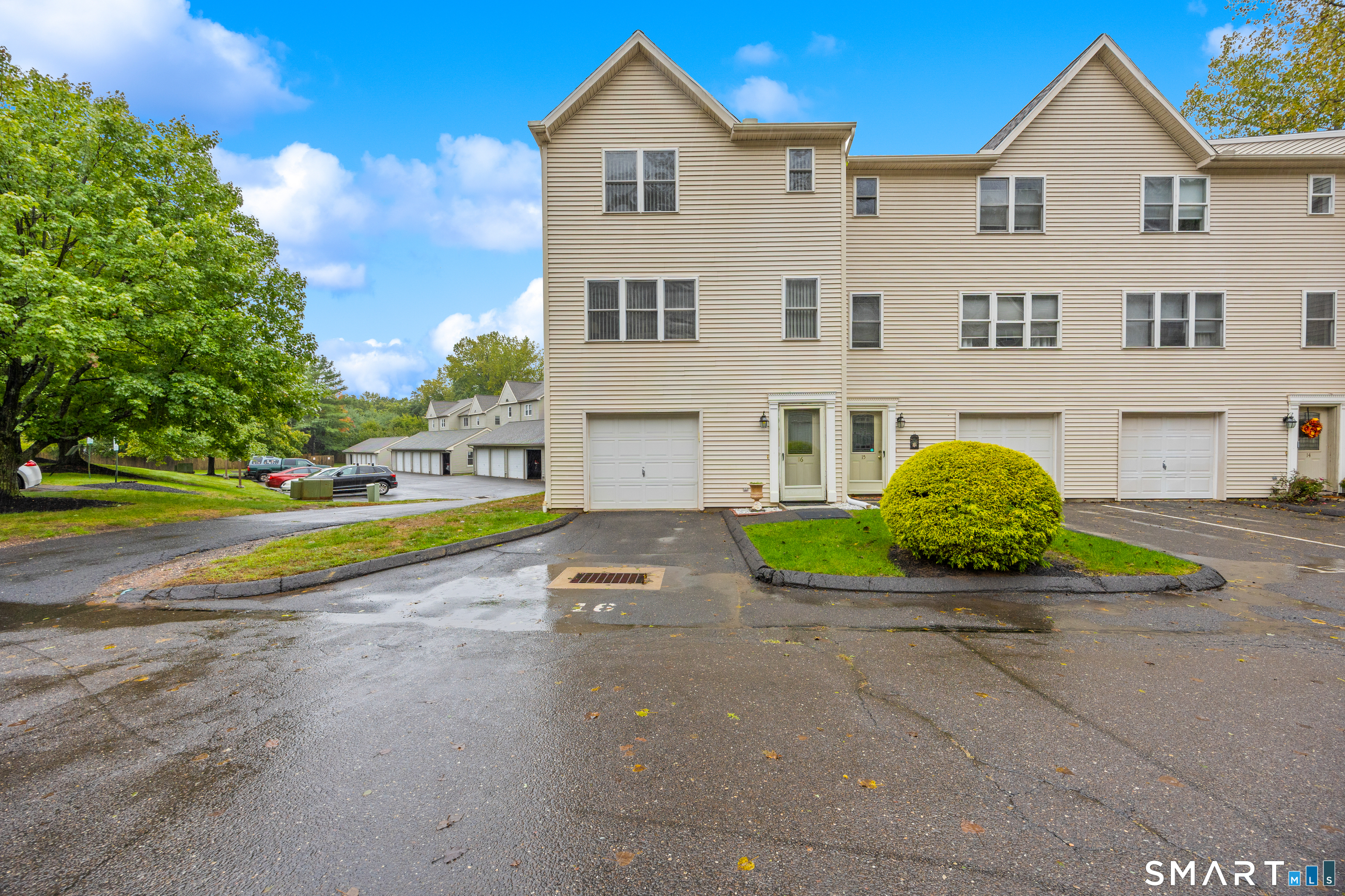 40 Cornerstone Court Southington CT 06479