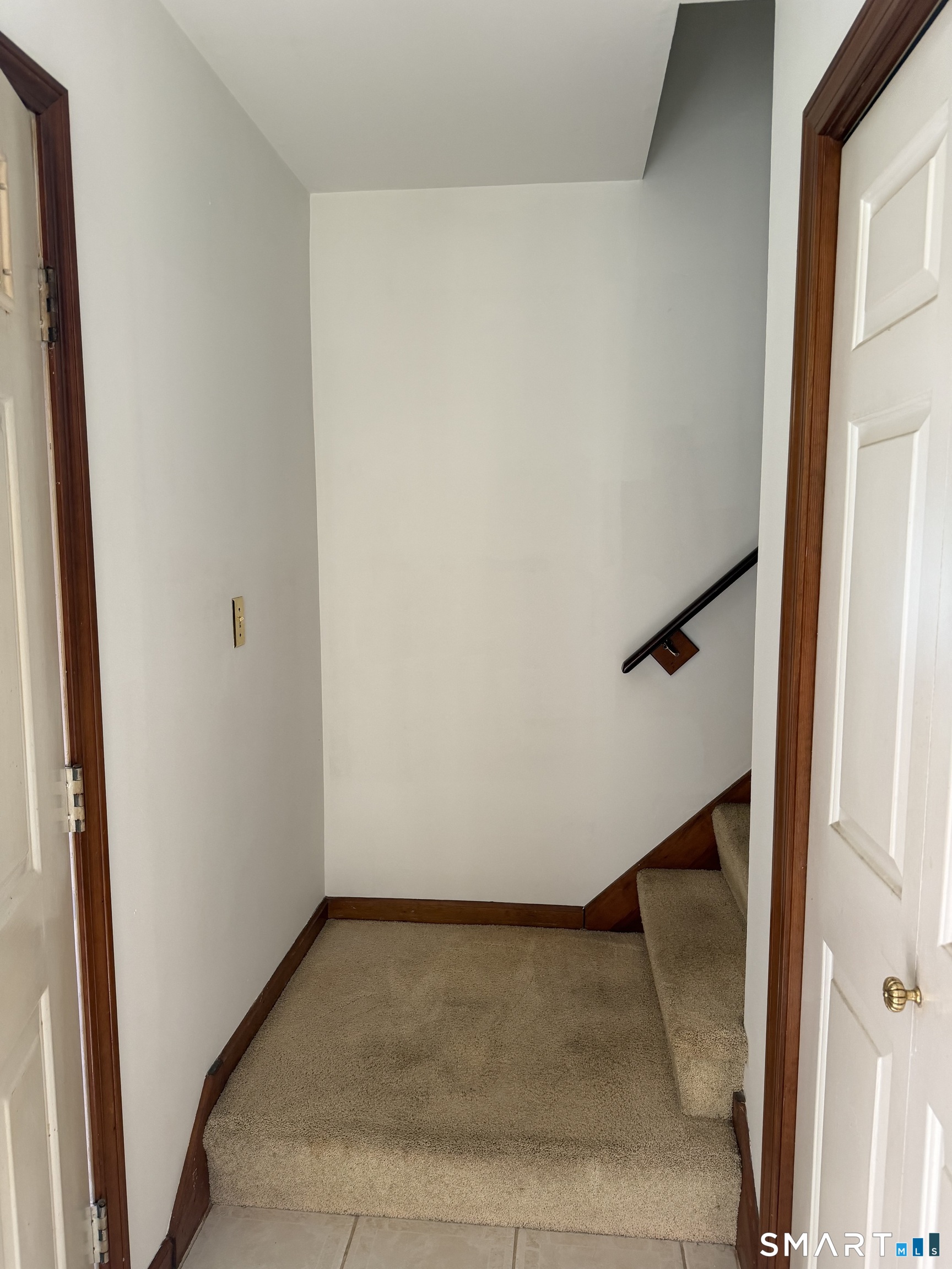 1 Castle Meadow Drive Stonington CT 06379