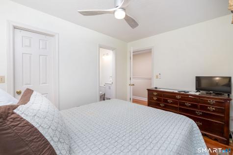 8 Whitward Place Windsor CT 06095