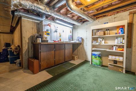 8 Whitward Place Windsor CT 06095