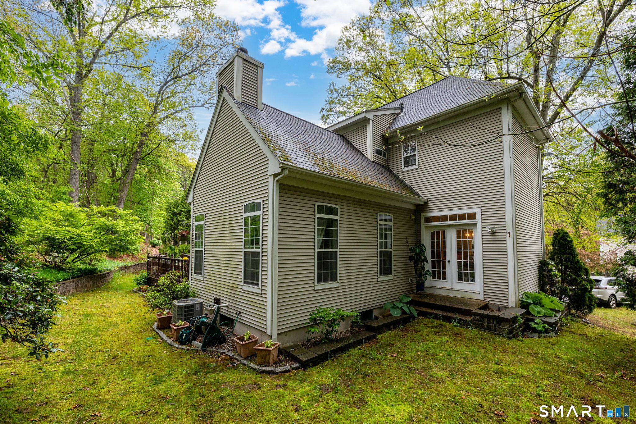 8 Whitward Place Windsor CT 06095