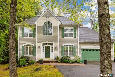 8 Whitward Place Windsor CT 06095