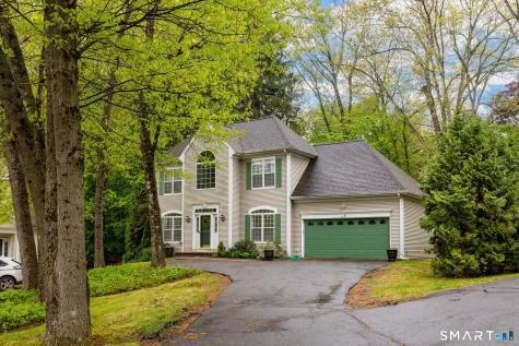 8 Whitward Place Windsor CT 06095