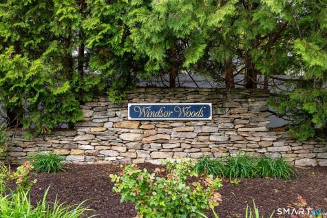 8 Whitward Place Windsor CT 06095