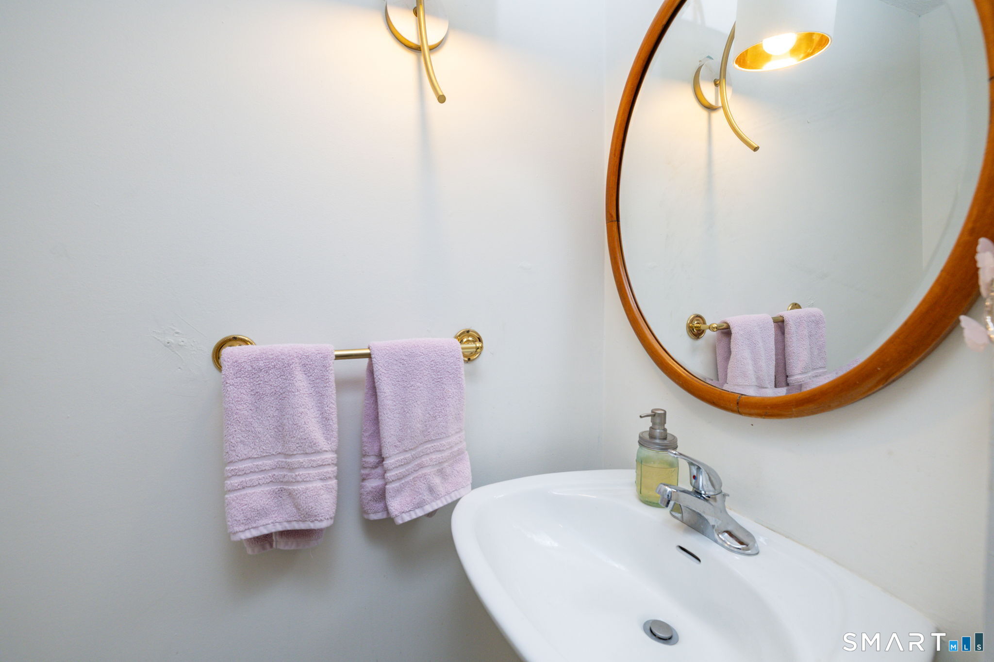 8 Whitward Place Windsor CT 06095