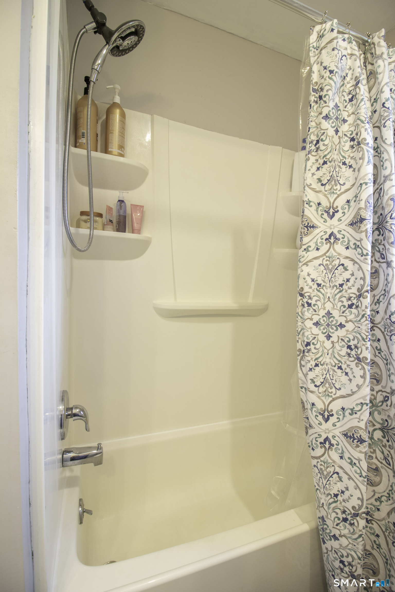 11 Cedarbrook Townhouse Brookfield CT 06804