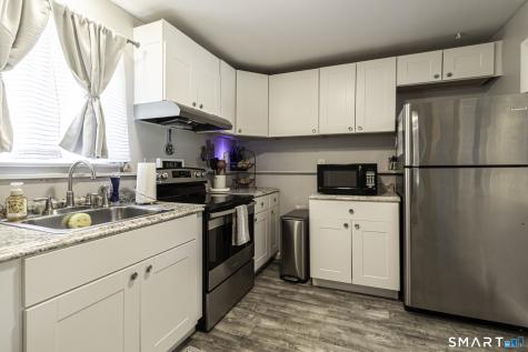 11 Cedarbrook Townhouse Road Brookfield CT 06804
