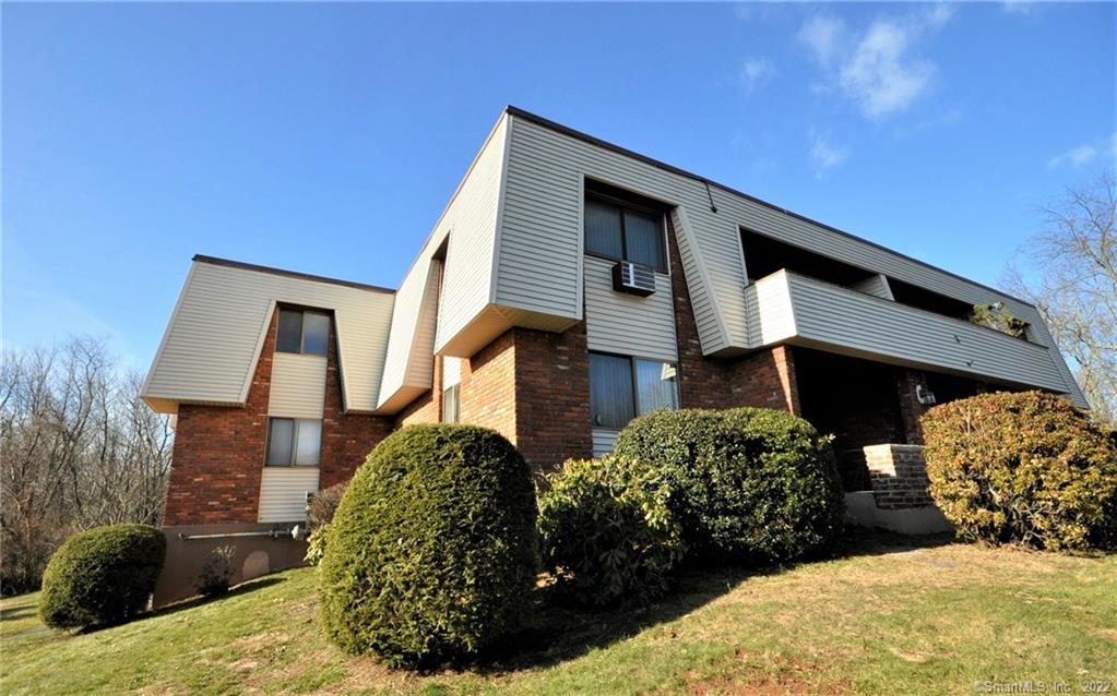 565 Talcottville Road Vernon CT 06066