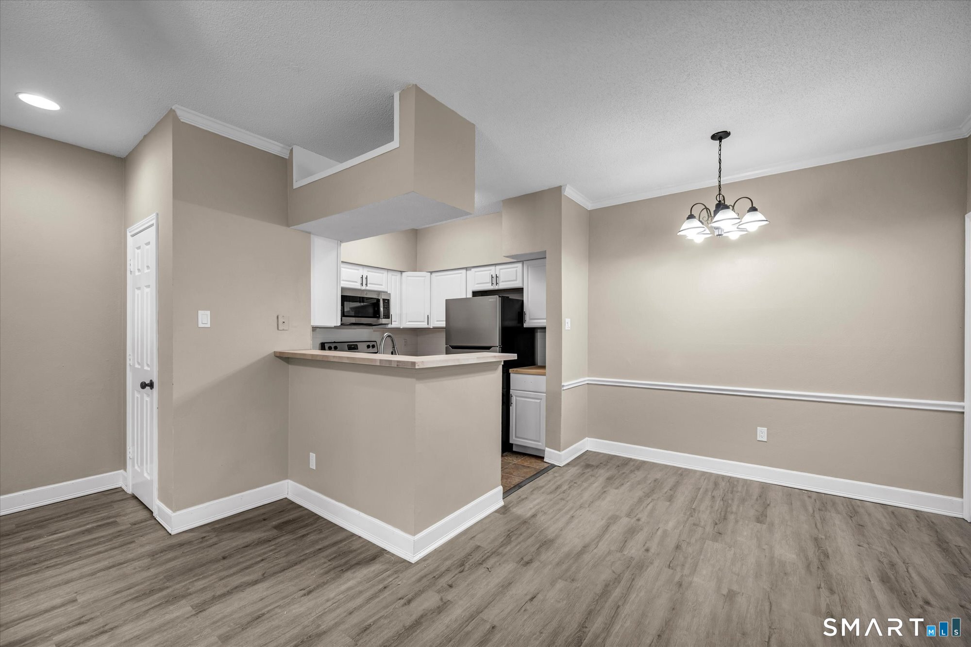 31 High Street East Hartford CT 06118