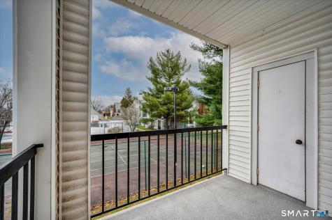 31 High Street East Hartford CT 06118