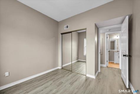 31 High Street East Hartford CT 06118