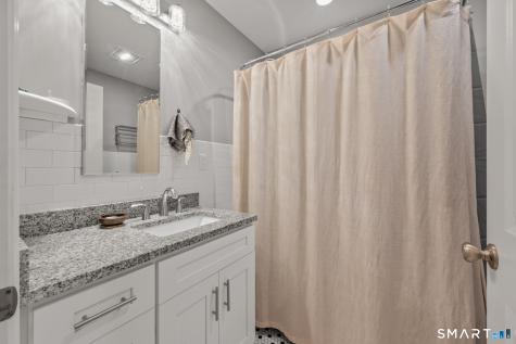 122 Newfield Street Middletown CT 06457