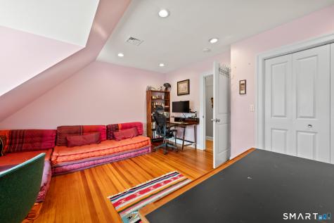 122 Newfield Street Middletown CT 06457