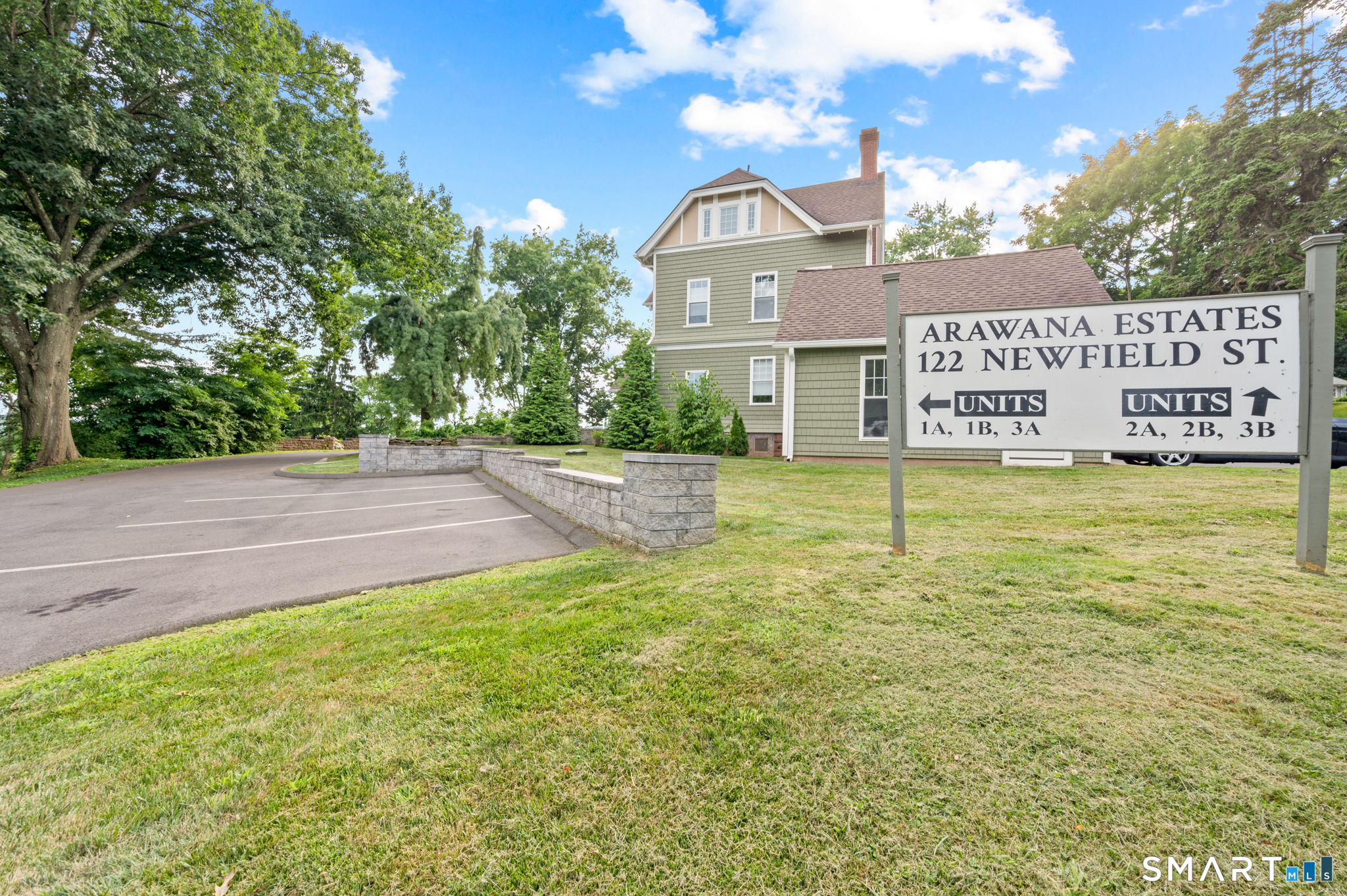 122 Newfield Street Middletown CT 06457