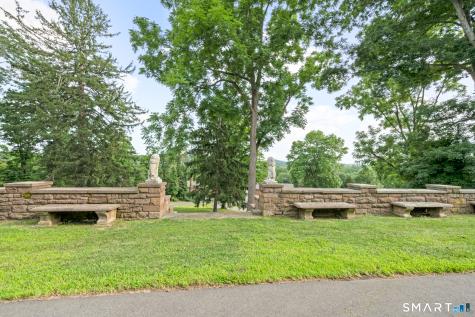 122 Newfield Street Middletown CT 06457