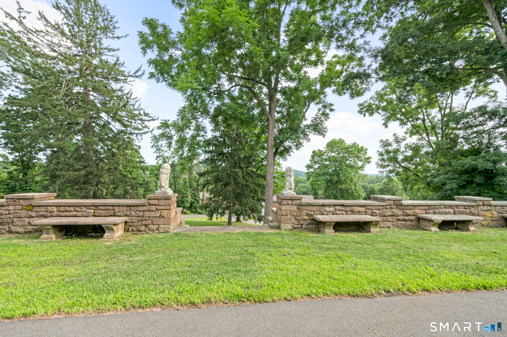 122 Newfield Street Middletown CT 06457